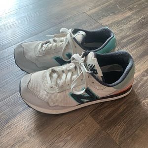 New Balance 515